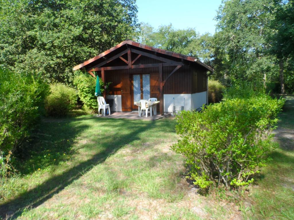 Les Chalets Du Gelat, Nature Et Calme Noaillan Zewnętrze zdjęcie