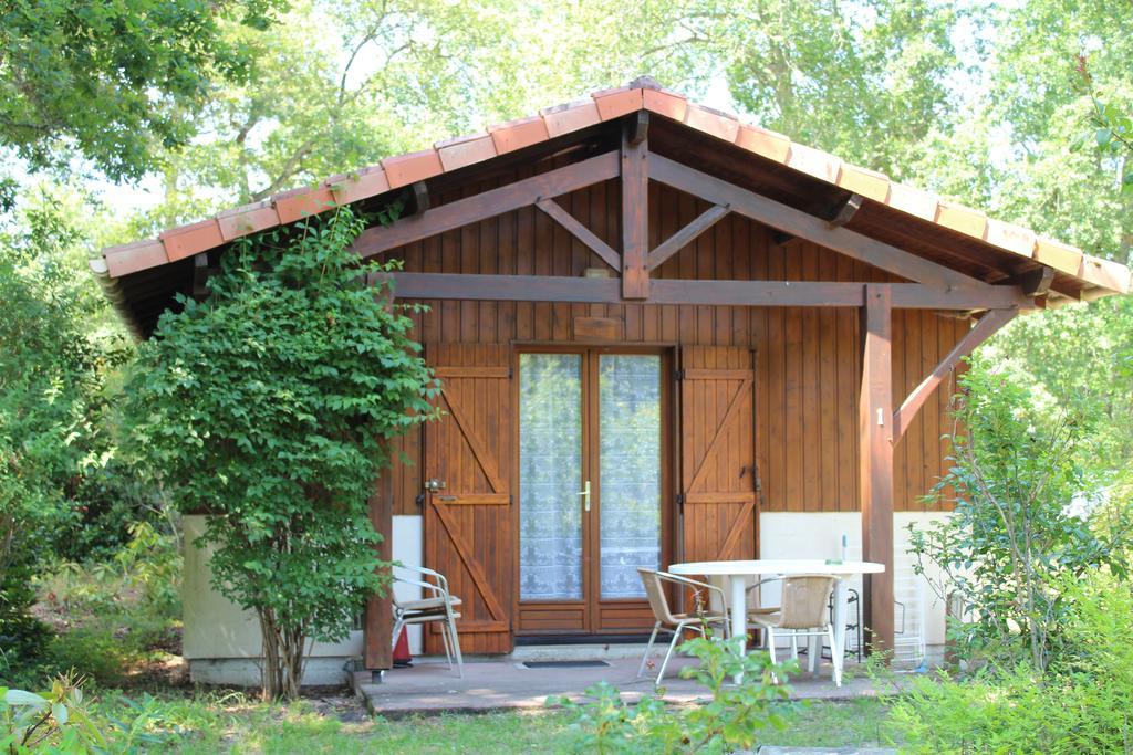 Les Chalets Du Gelat, Nature Et Calme Noaillan Zewnętrze zdjęcie